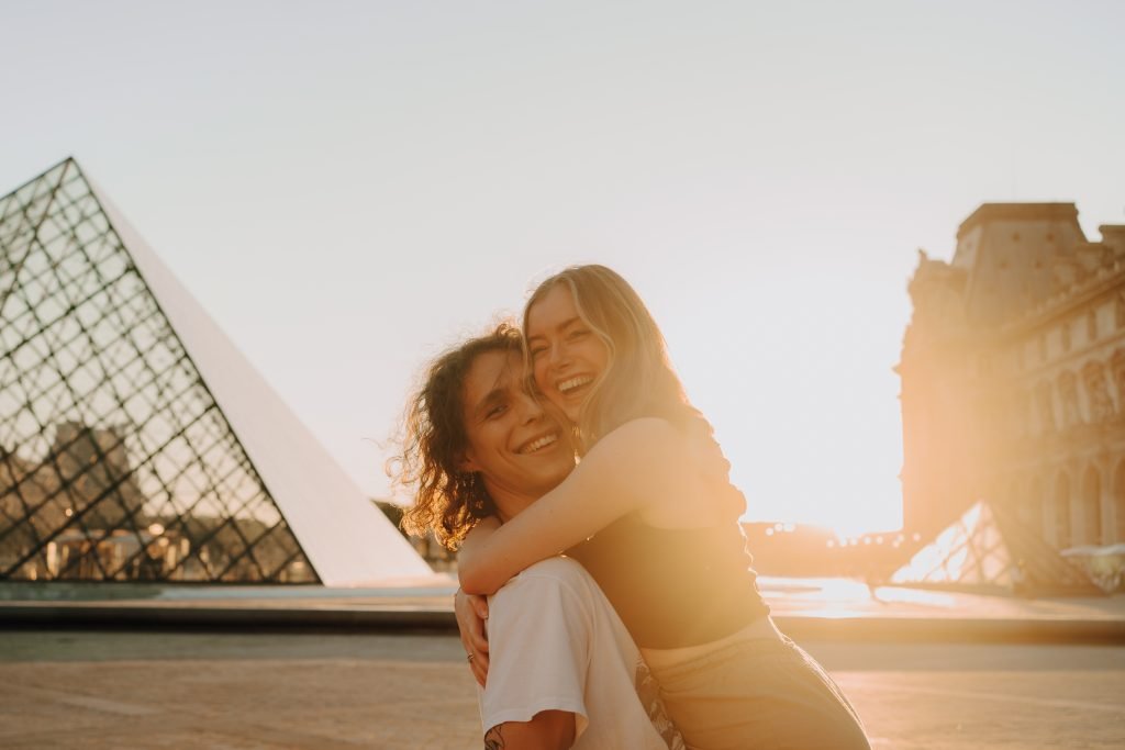 séance golden hour le Louvre