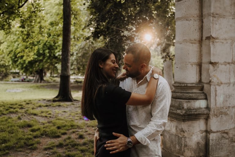 Séance photo couple parc Monceau