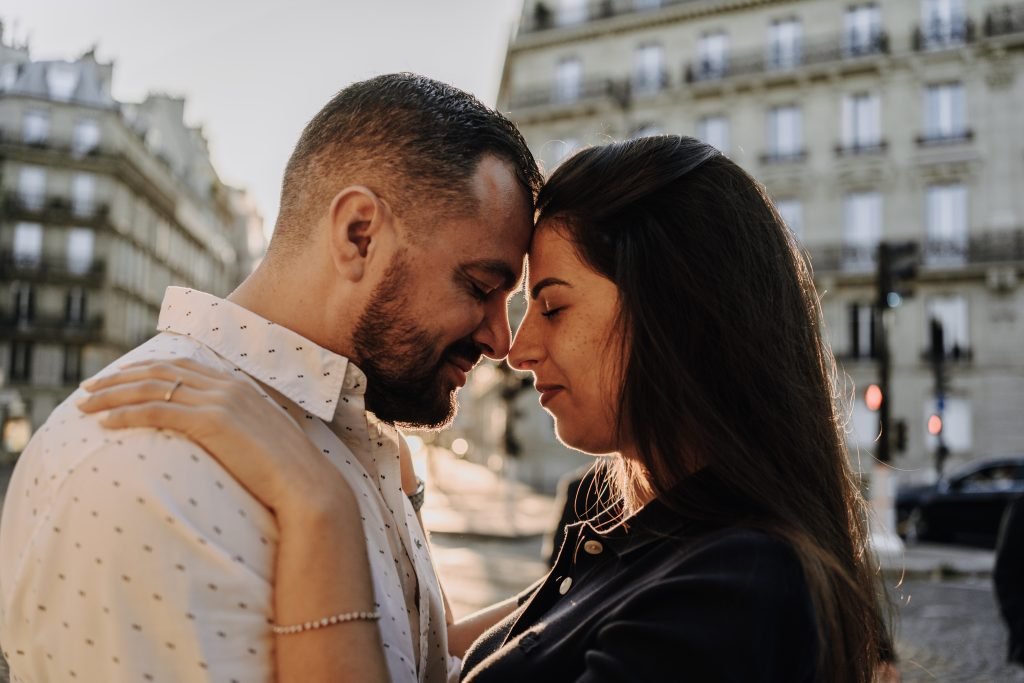 Séance photo couple parc Monceau