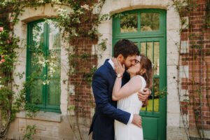 Premier bisou mariés