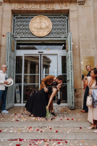 Deep kiss sortie mairie